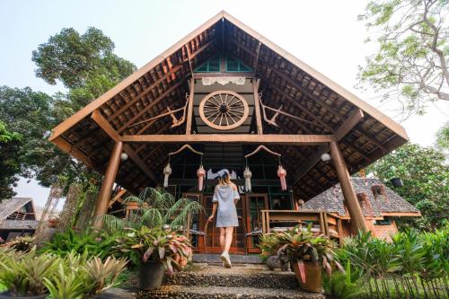 mae rim