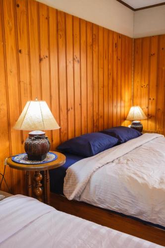 ban maebo local stay