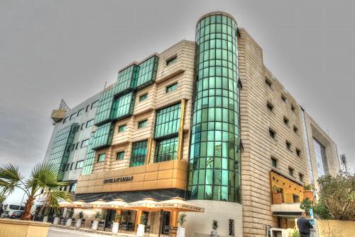 Hotel Lac Leman,Cité El Khadra>>Borj Cedria,4 star
