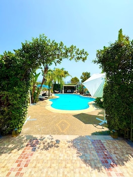 residence luxora