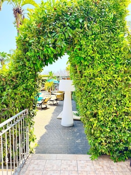 residence luxora