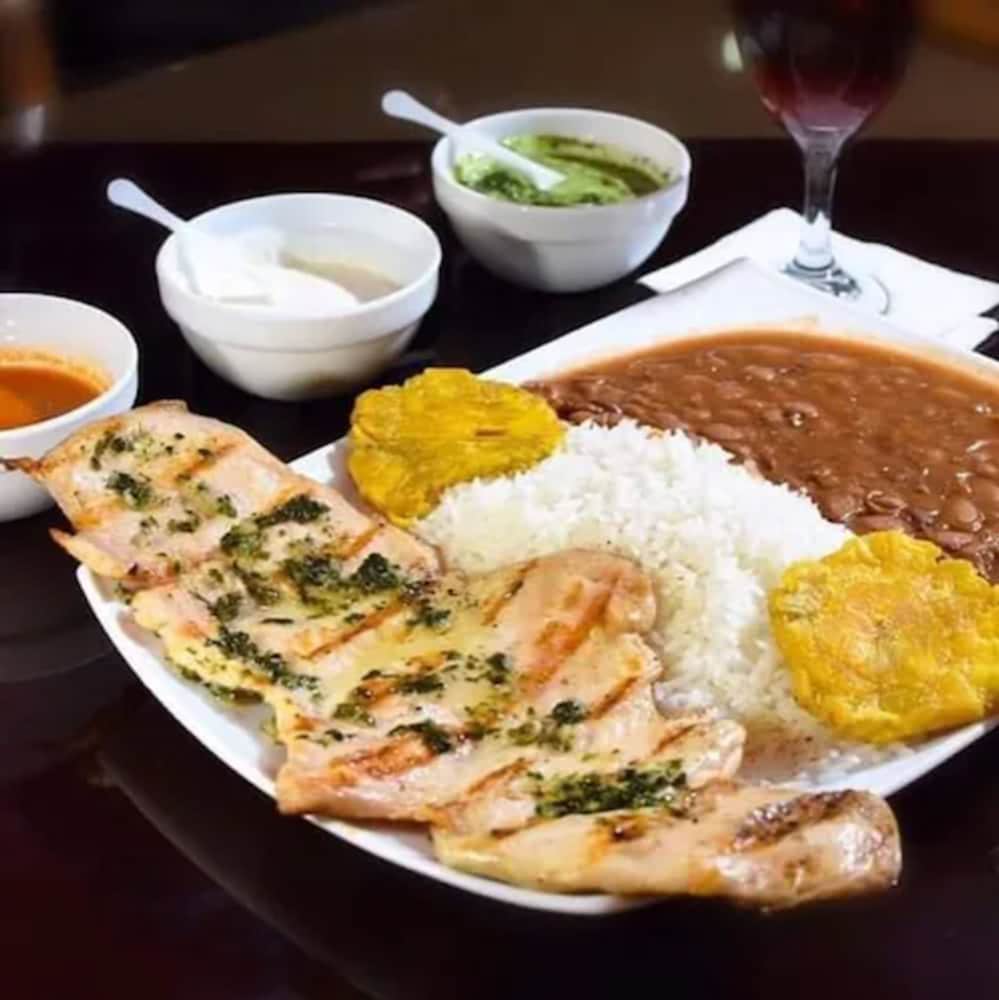 puerto baquerizo moreno