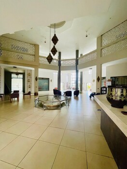 luxury oceanline apartment shaza