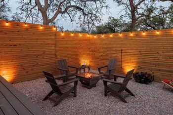 secluded luxury couples cabin sauna pool