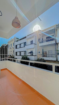 Sol Colonial,,3 star