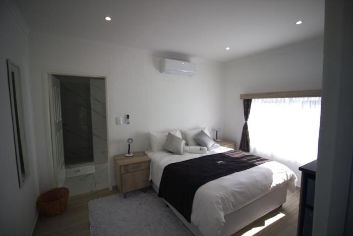 little bush guesthouse