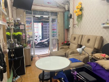 mai mai hostel homestay