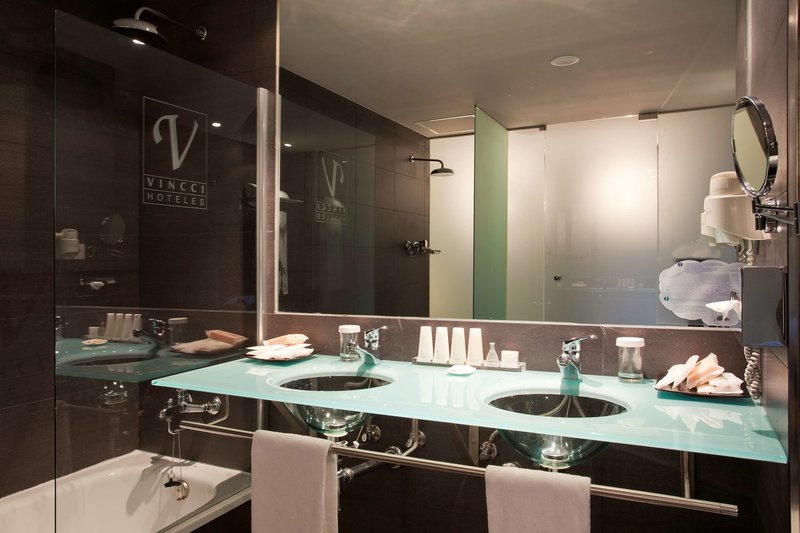 hotel vincci maritimo