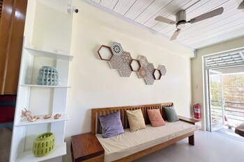accessline inn boracay powered by cocotel