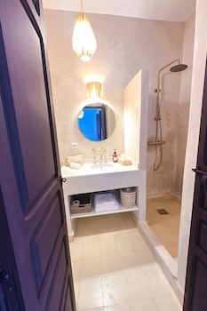 riad solila