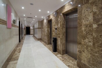 new level hotel batha quraish