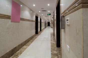 new level hotel batha quraish