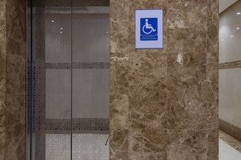 new level hotel batha quraish