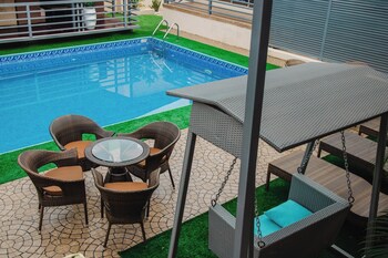 All Smiles Luxury Apartment,,3 star