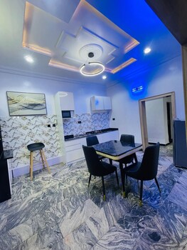 all smiles luxury apartment
