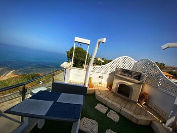 Terrazzarooms,,0 star