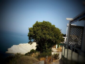 Terrazzarooms,,0 star