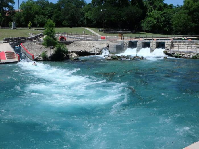tolle haus w pool and firepit walk to schlitterbahn comal chutes and downtown