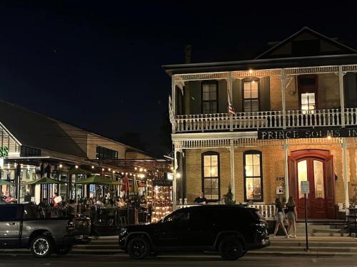 tolle haus w pool and firepit walk to schlitterbahn comal chutes and downtown