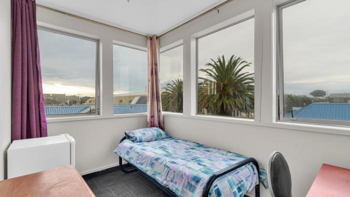 christchurch backpackers