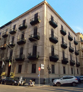 hotel tonic