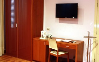 Hotel Tonic,Sicily>>Palermo,3 star