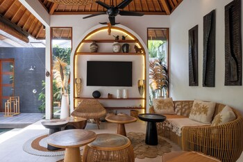 Villa Pacha Seminyak,,4 star