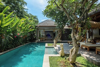 Villa Pacha Seminyak,,4 star