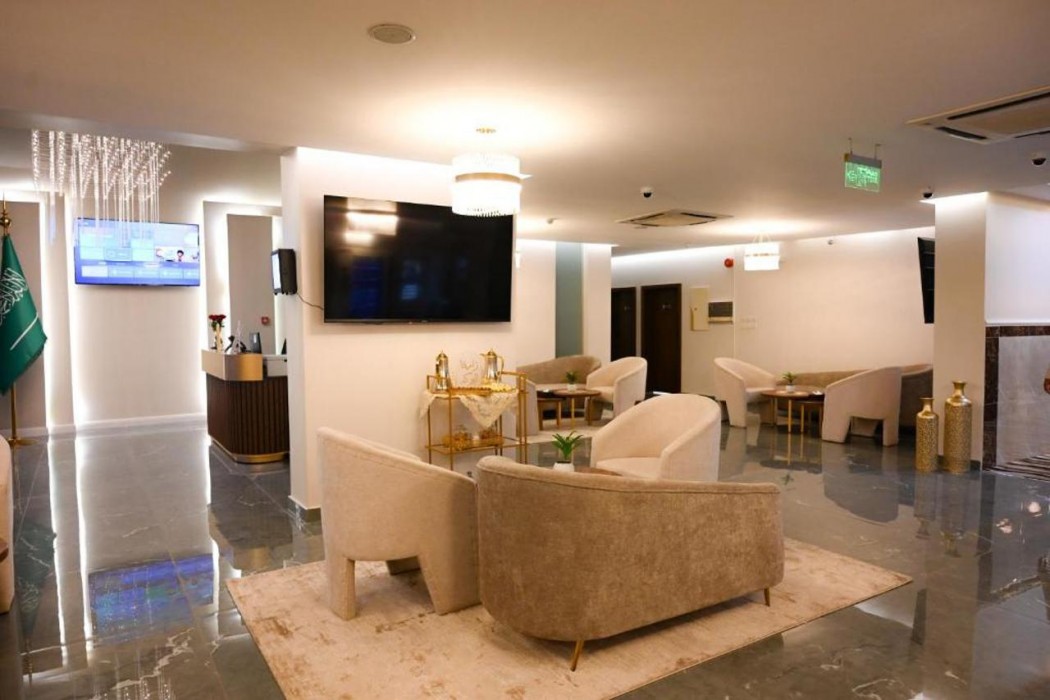 violet hotel