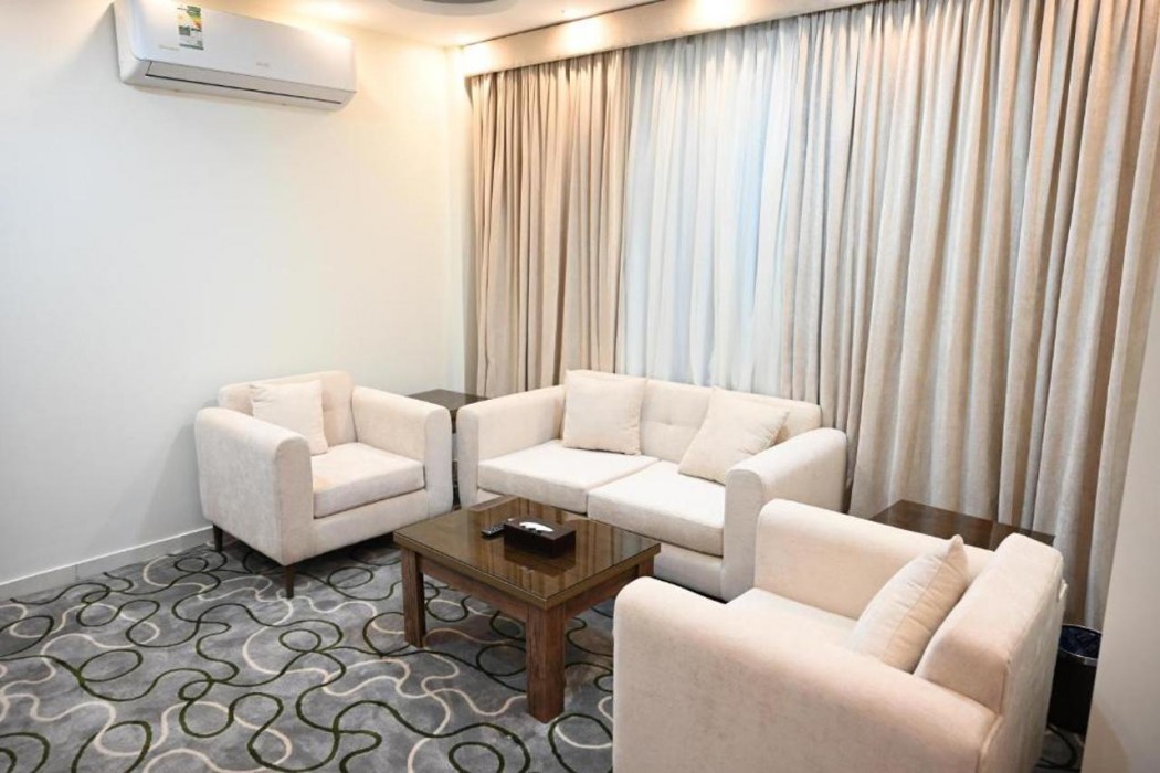 violet hotel