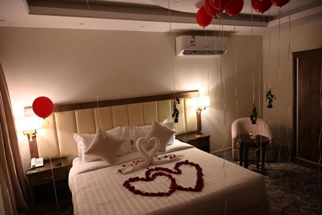 violet hotel
