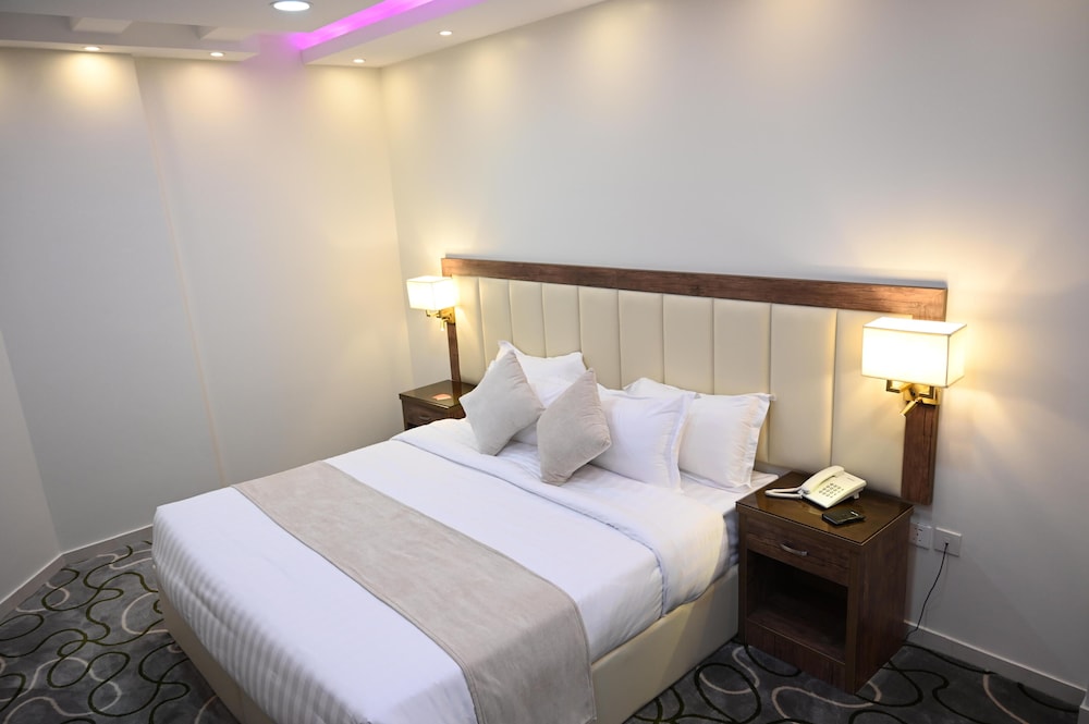 violet hotel