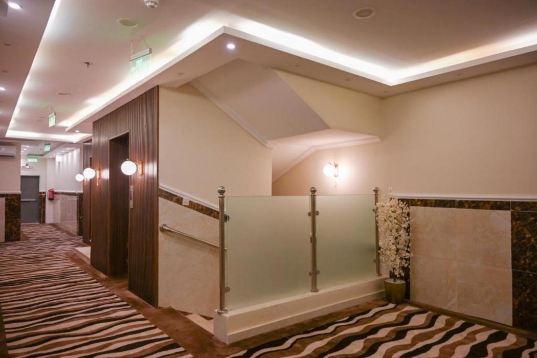 violet hotel