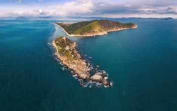sanya