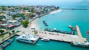 sanya qixili hotel free two wheeled electric bike ride around the island