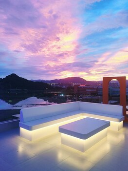 the resort inn
