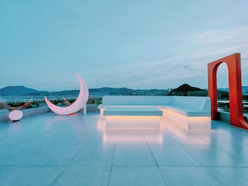 the resort inn