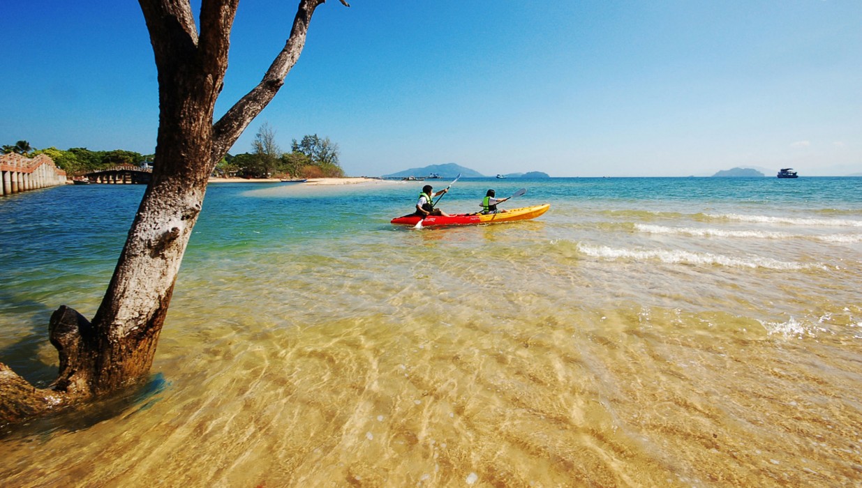 the blue sky resort koh payam