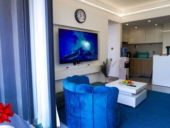 Lux Suites Riara One Residency Kilimani,,4 star