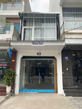 Nhung Bach House,,1 star