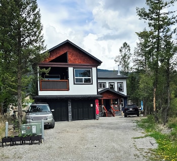 Copper Rose Retreat B&B,,2 star