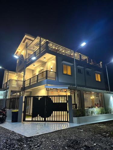 the palawans place bandb