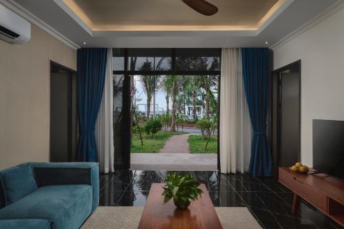 royal beach resort and residence by ehm