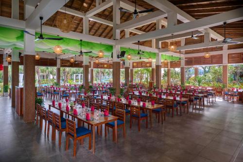 royal beach resort and residence by ehm