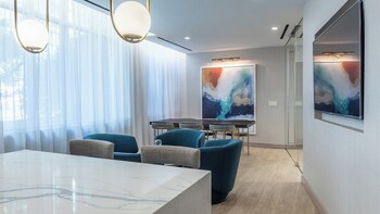 well appointed apartments w full comfort