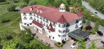 Aspiratinns Hotel & Wellness Center,,3 star