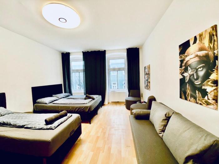 cozy 3br apt 10min to wahringer park