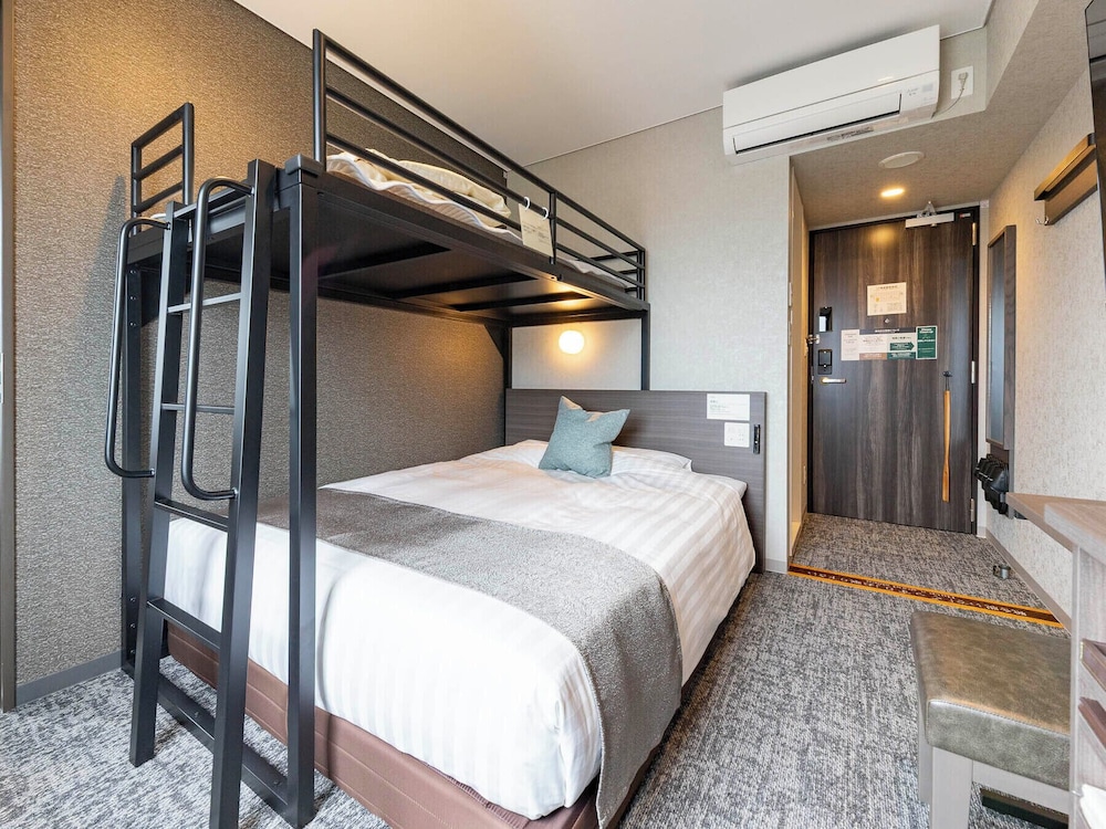 super hotel premier aso kumamoto airport