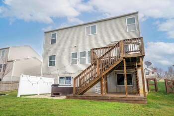 ark and creation retreat for 12