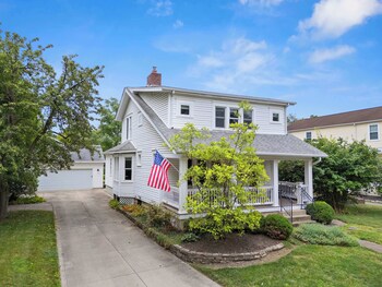 classic charm on ashland for 8